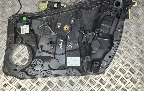 Mercedes-Benz CLA C117 X117 W117 Front door electric window regulator A1177200279 A1667200435 A1177230214