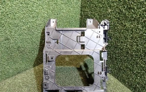 Mercedes-Benz S W222 Other engine bay part A2225451240