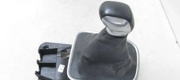 Citroen C3 Gear shifter/selector 9808161480