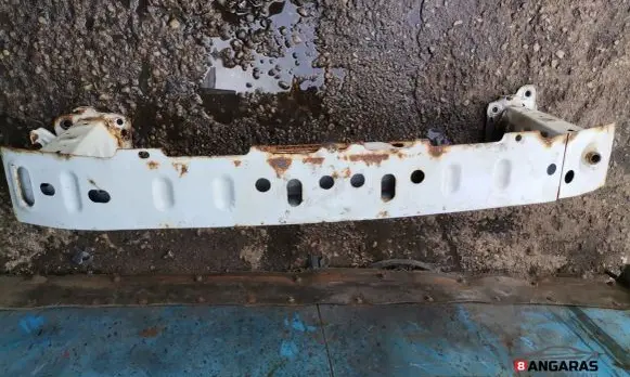 Rear beam
