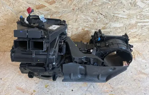 Interior heater climate box assembly