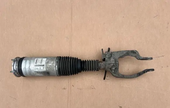 Land Rover Range Rover L405 Front air suspension shock absorber CPLA3C285CB