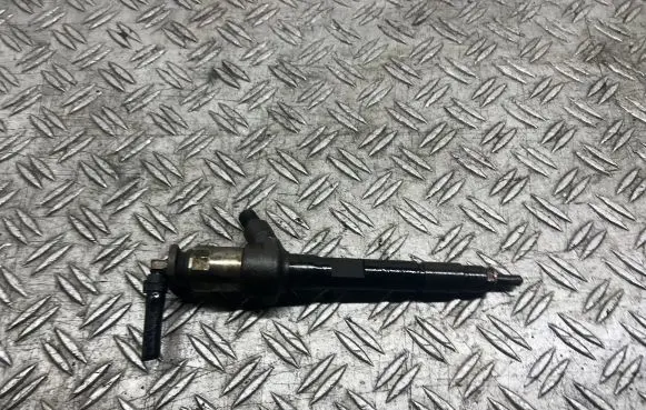 Mazda 6 Fuel injector