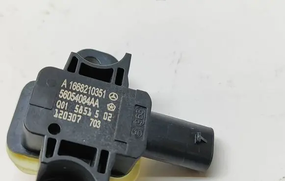 Mercedes-Benz B W246 W242 Airbag deployment crash/impact sensor A1668210351 56054084AA