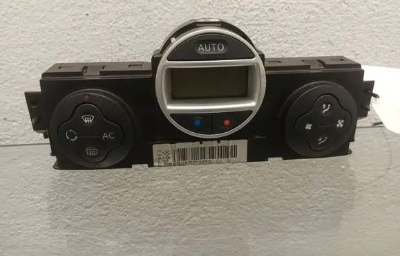 Renault Scenic II - Grand scenic II Climate control unit 8200501465