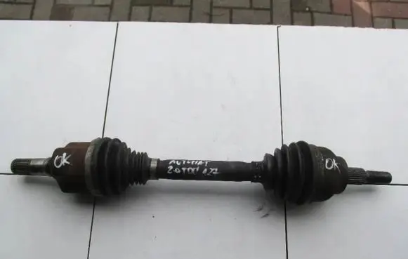 Ford C-MAX II Gear shift cable linkage 