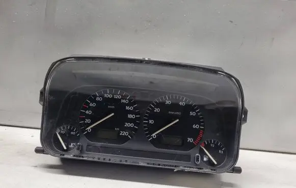 Volkswagen Golf III Speedometer (instrument cluster) 1H0919860D 351009000H