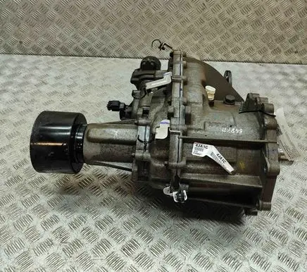 Mercedes-Benz X-class W470 Gearbox transfer box case A4702800300