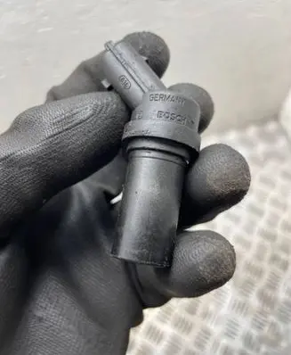 Chrysler Voyager Crankshaft position sensor 0281002315