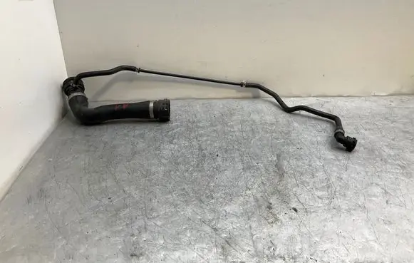BMW 5 E60 E61 Engine coolant pipe/hose 7560968