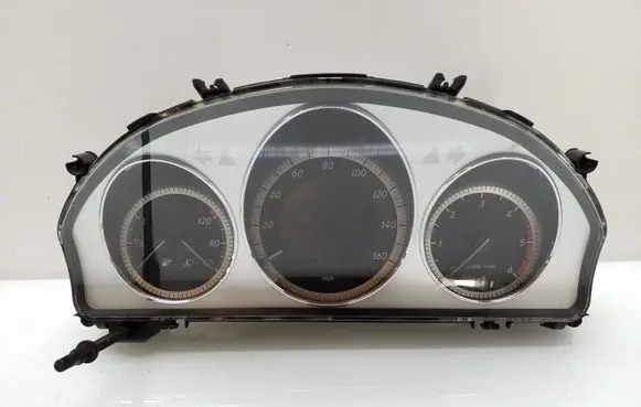 Mercedes-Benz C W204 Speedometer (instrument cluster) A2049004402 A2044403211 A2129020302
