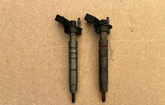 Mercedes-Benz Sprinter W906 Fuel injector a6420701287