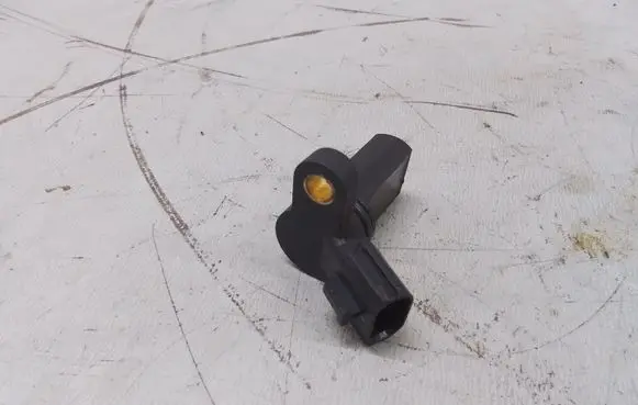 Camshaft position sensor