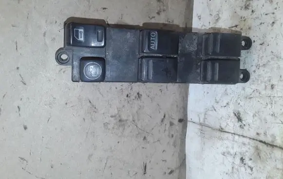 Nissan X-Trail T31 Other switches/knobs/shifts NOCODE