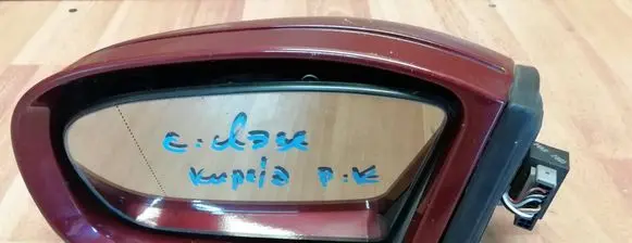 Mercedes-Benz C W203 Front door electric wing mirror 