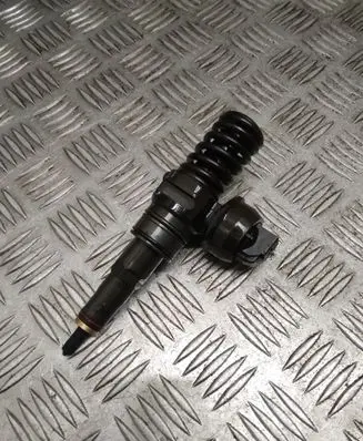 Skoda Octavia Mk2 (1Z) Fuel injector 38130073AG