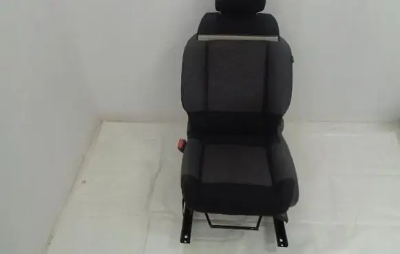 Citroen C3 Aircross Front driver seat 