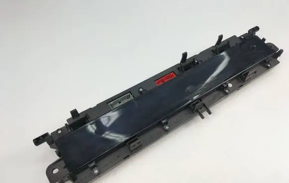 Speedometer (instrument cluster)