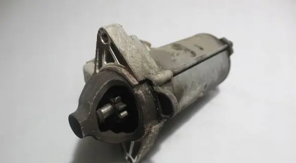 Renault Laguna III Starter motor