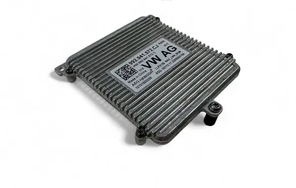 Skoda Octavia Mk4 Light module LCM 992941572CJ