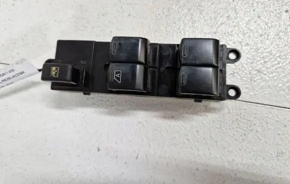 Nissan Qashqai Electric window control switch 25401BB60B
