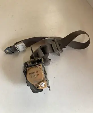 Mitsubishi Grandis Front seatbelt C9094HR