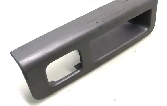 Volvo V50 Rear door handle trim 8679477
