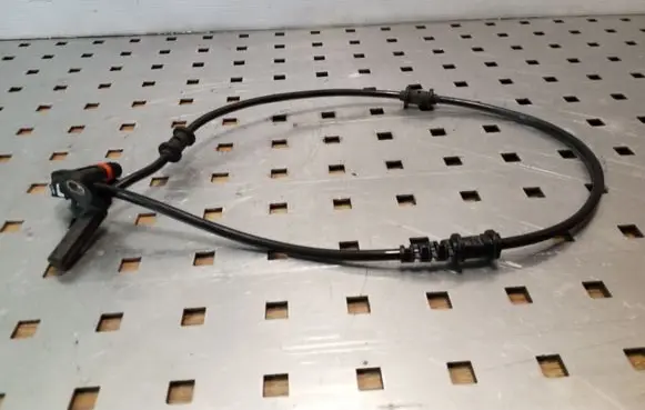 Chrysler 300 - 300C ABS rear brake sensor 04779456AB