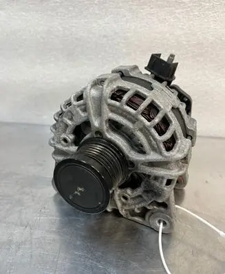 Renault Clio V Generator/alternator