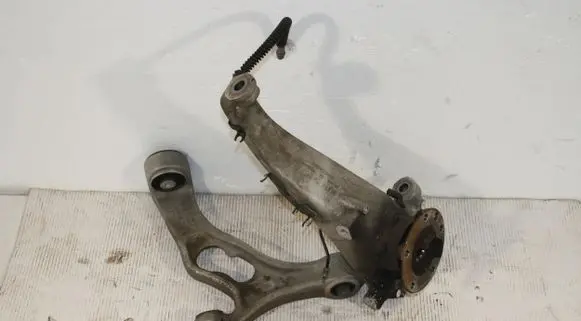 Porsche Cayenne (92A) Front wheel hub
