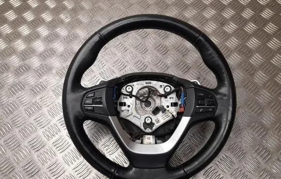 BMW X3 F25 Steering wheel 6870959