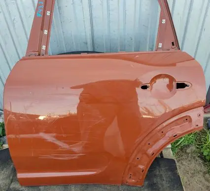 Mini Cooper Countryman F60 Rear door