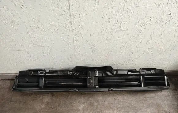 BMW X6 G06 Intercooler air guide/duct channel 5174226775