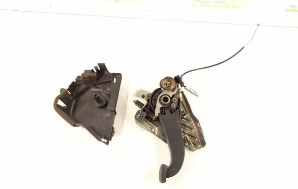 Handbrake/parking brake lever assembly