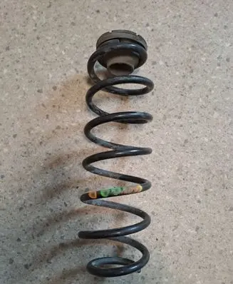 Volkswagen Polo V 6R Rear coil spring
