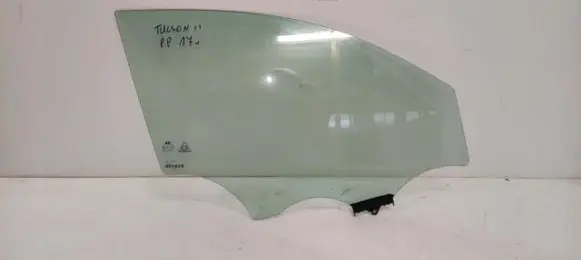 Hyundai Tucson LM Front door window glass four-door