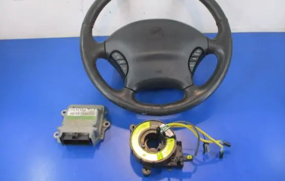 Chrysler 300M Steering wheel 04602430AE