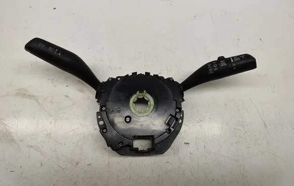 Chrysler Pacifica Wiper turn signal indicator stalk/switch P68531525AA S27510524 1052561600