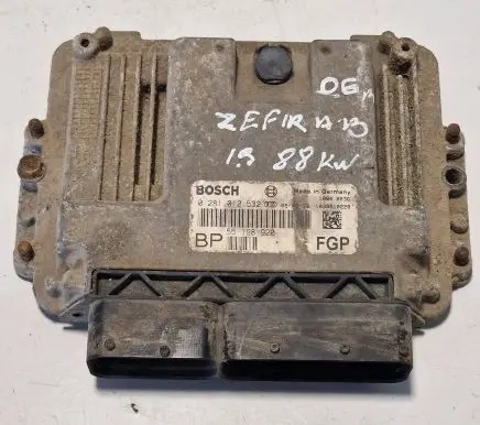 Opel Zafira B Engine control unit/module 0281012532 55198920 1039S10228