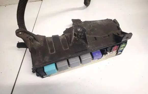 Fuse box set