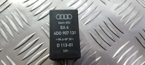 Volkswagen Golf IV Other relay 4D0907131 D11301