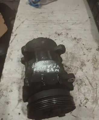 Skoda Octavia Mk1 (1U) Air conditioning (A/C) compressor (pump)