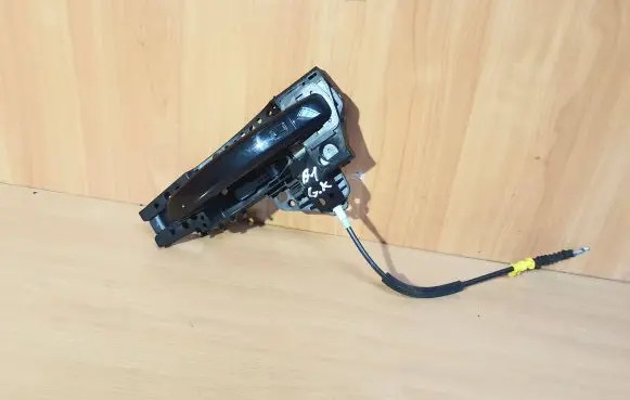 Audi A1 Rear door exterior handle 8T0837885B