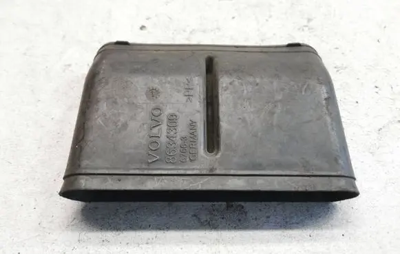 Volvo S80 Air intake duct part 8634309 67663