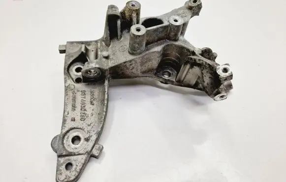 Citroen C4 II Generator/alternator bracket 9674030280 C4003748SE 0S19C03