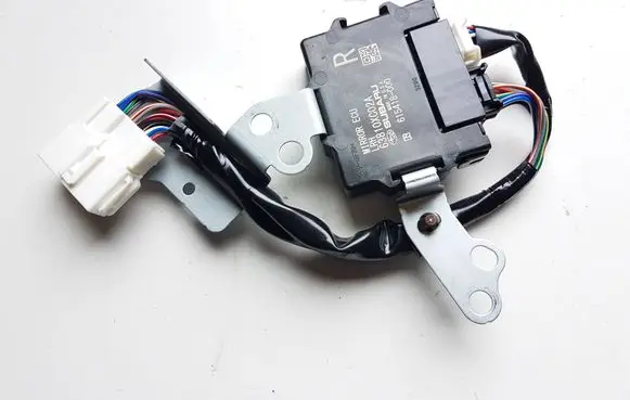 Subaru Ascent Wing mirror control module 63810XC02A 615418000