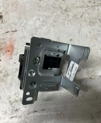 BMW X3 F25 Parcel shelf load cover mount bracket 7230198