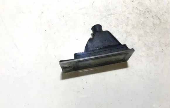 Volvo V70 Number plate light 9187153