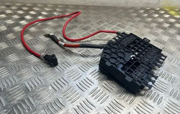 Positive wiring loom