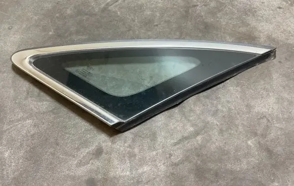 KIA Ceed Rear side window 87820J7100